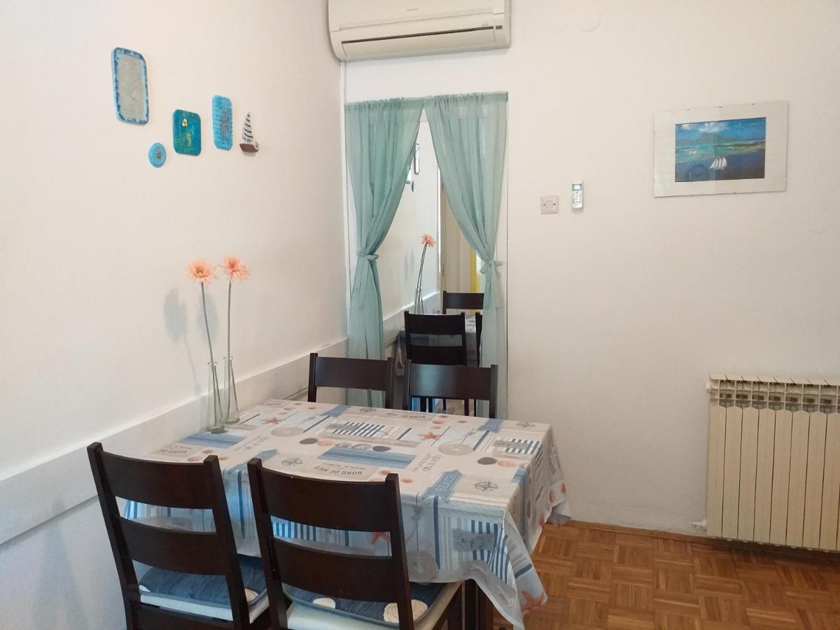 Levak Apartments - Apt. 2 Pjescana Uvala Εξωτερικό φωτογραφία