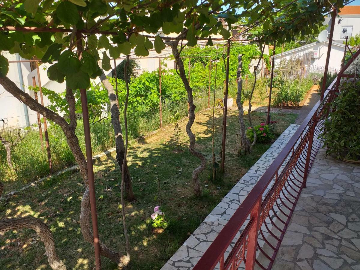 Levak Apartments - Apt. 2 Pjescana Uvala Εξωτερικό φωτογραφία