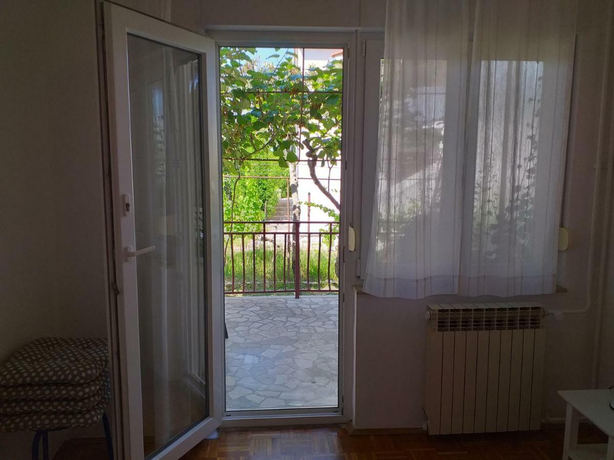 Levak Apartments - Apt. 2 Pjescana Uvala Εξωτερικό φωτογραφία